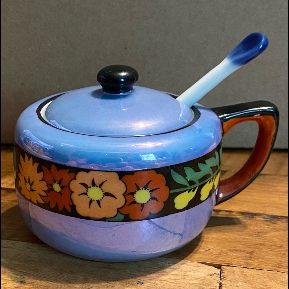 Noritake sugar bowl with spoon